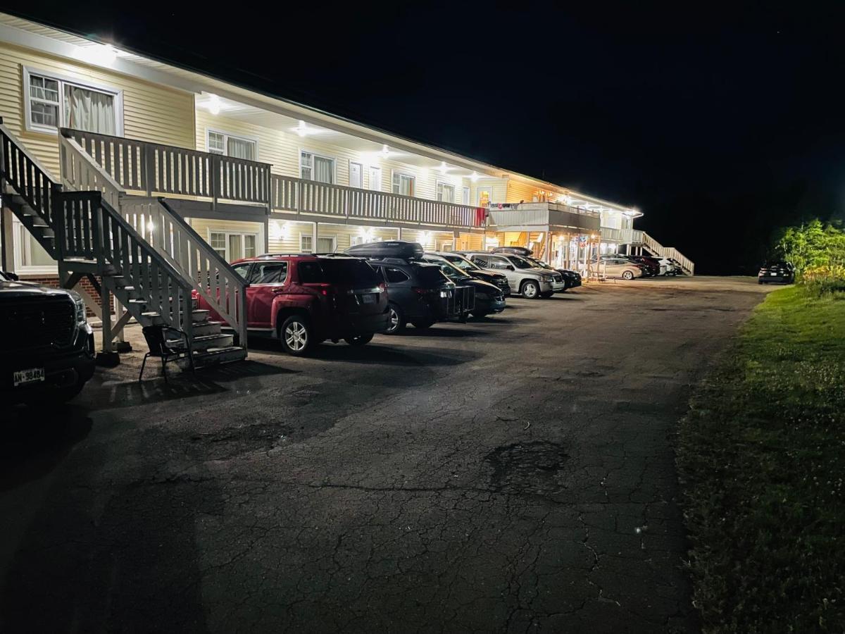 Scenic Motel Moncton Ngoại thất bức ảnh
