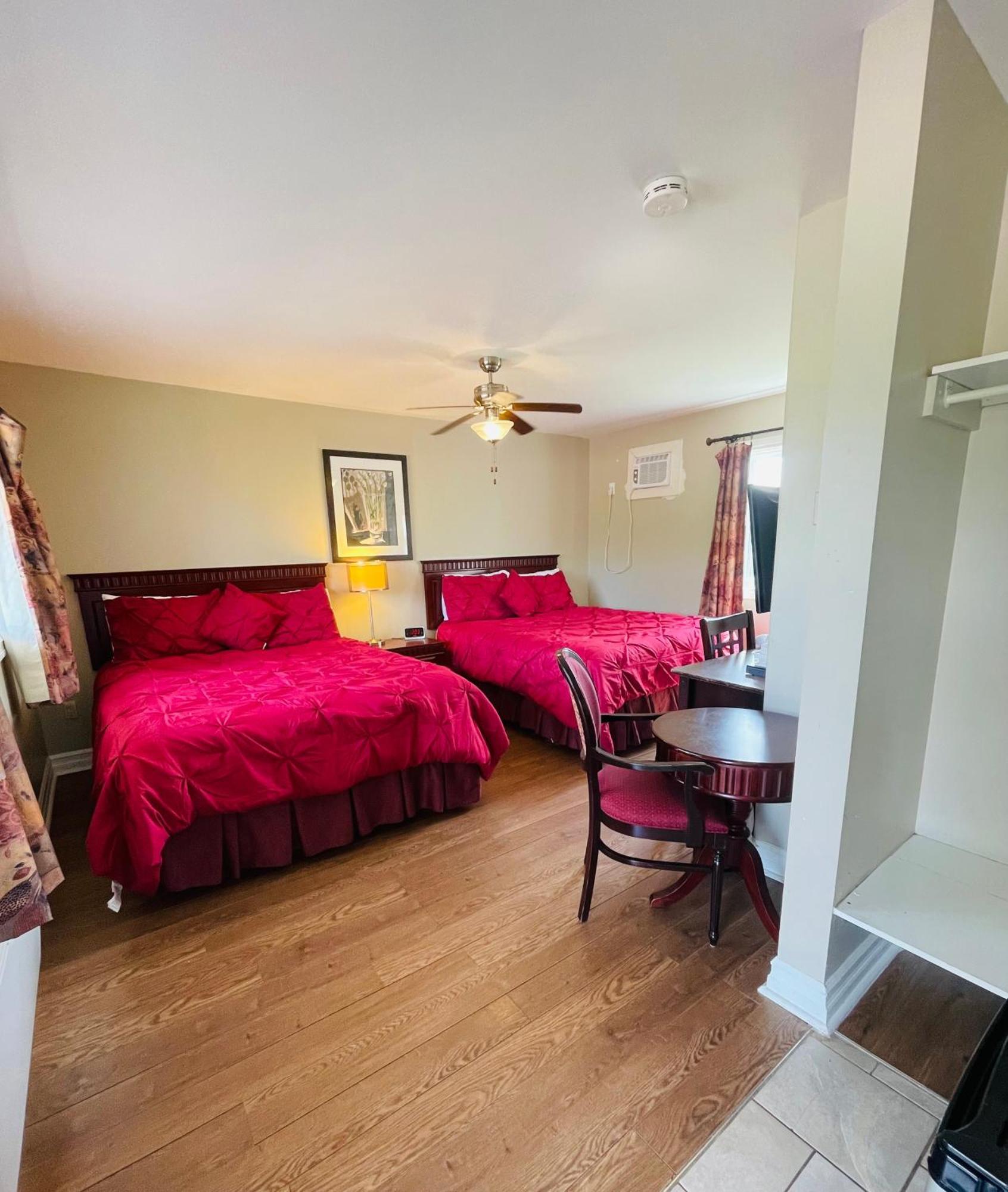 Scenic Motel Moncton Ngoại thất bức ảnh