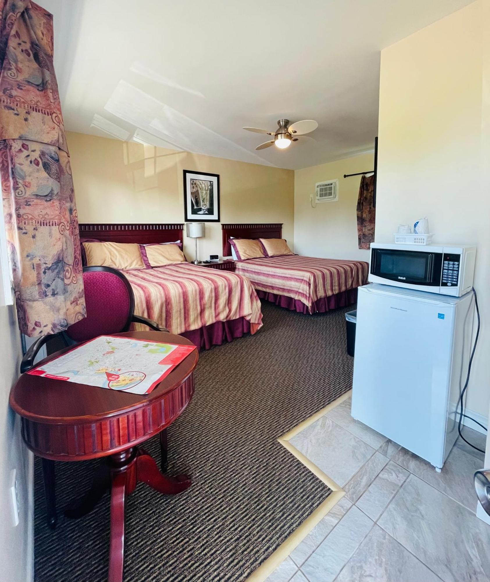 Scenic Motel Moncton Ngoại thất bức ảnh